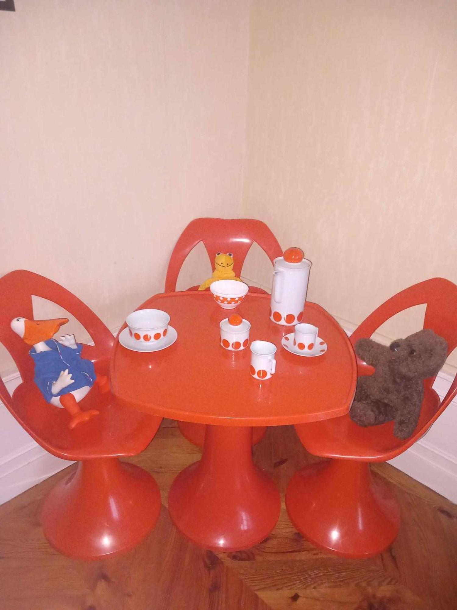 Ferienwohnung Vintage ,La Capsule Temporelle Wifi Draps Parking Publique Gratuit Thiers Exterior foto